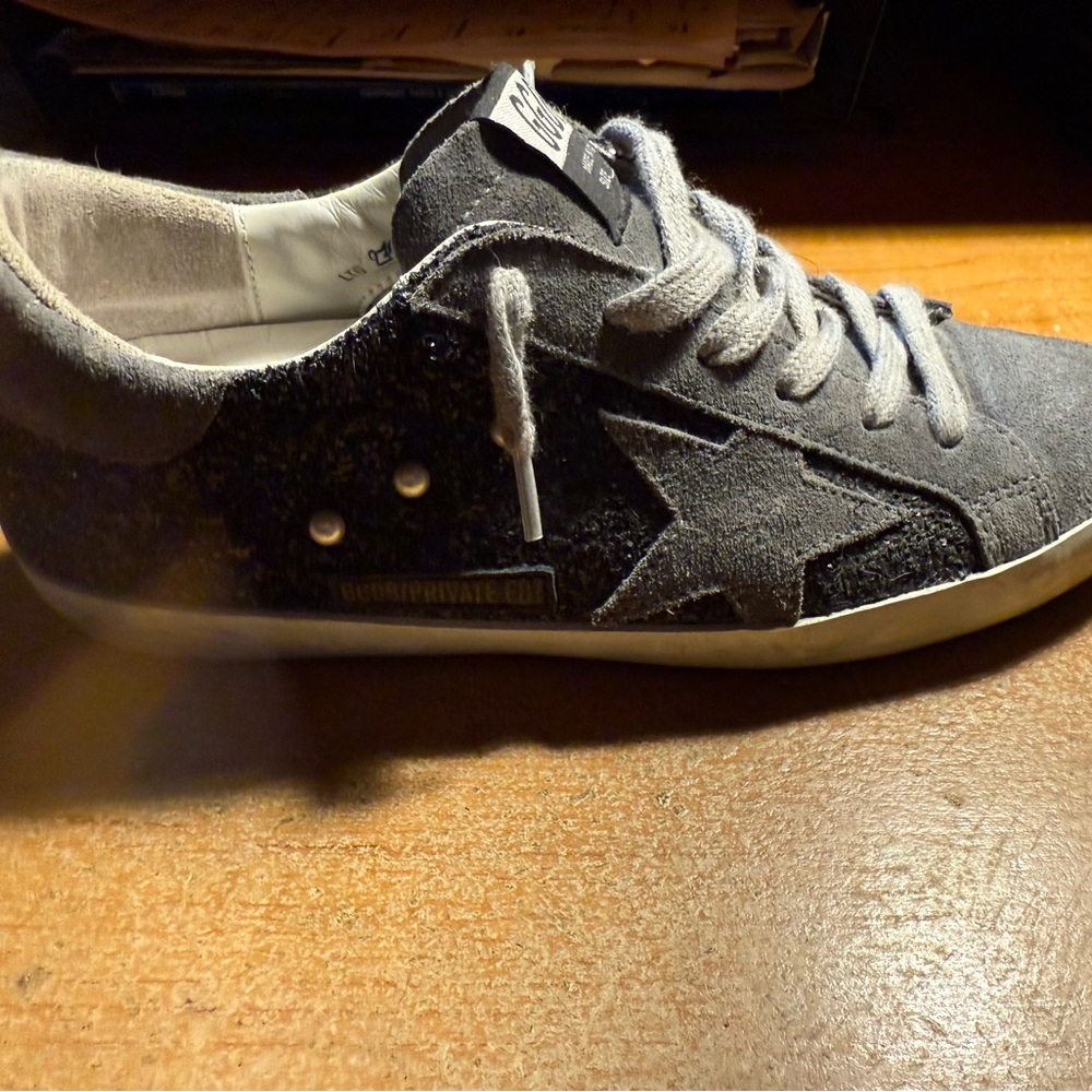 Gray Glitter Star Sneakers by GGDB